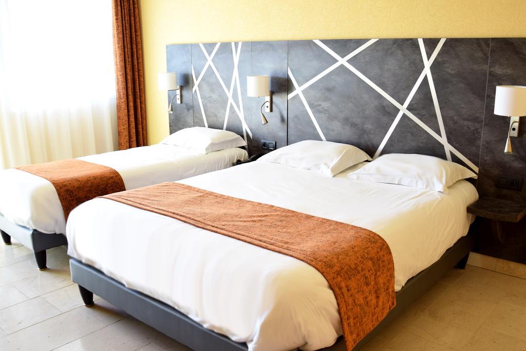 Logis Des Sources Hotel Créney-près-Troyes Eksteriør billede