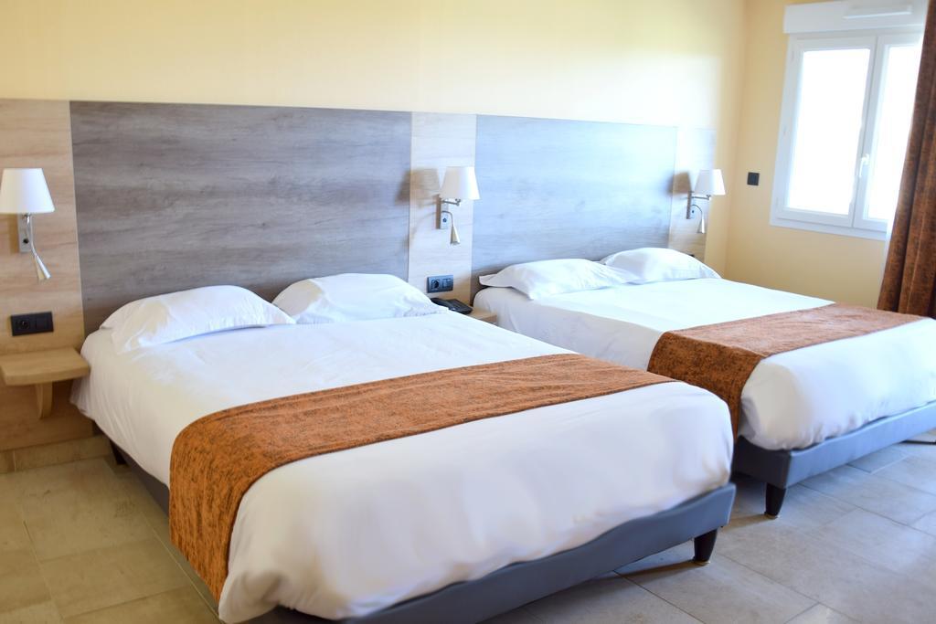 Logis Des Sources Hotel Créney-près-Troyes Eksteriør billede